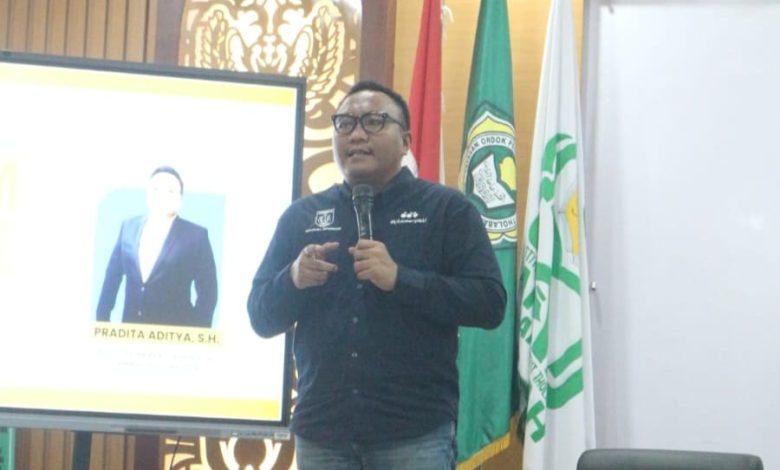 FEBIS IAI Tabah Gelar Studium Generale tentang Green Economy dan Sharia Compliance