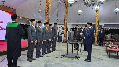 Pelantikan Komisioner KI, Bupati Fauzi Tegaskan Arah Sumenep sebagai Daerah Terbuka dan Akuntabel