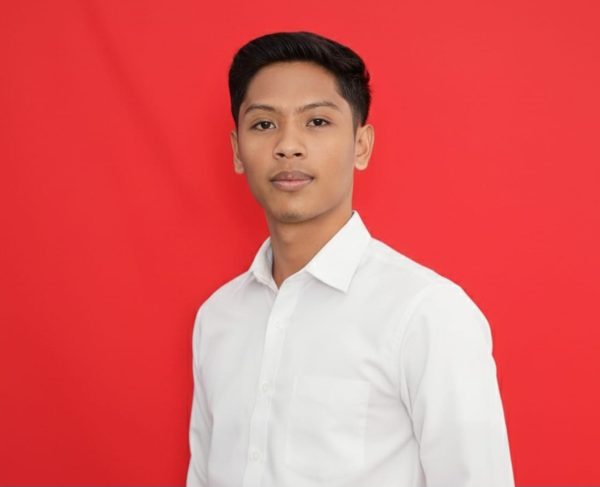 Faisal Islami, aktivis Kepulauan Sapeken