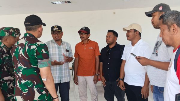 Pamgdam V/Brawijaya Mayjen TNI Rudy Saladin saat meninjau KDMP Sendang