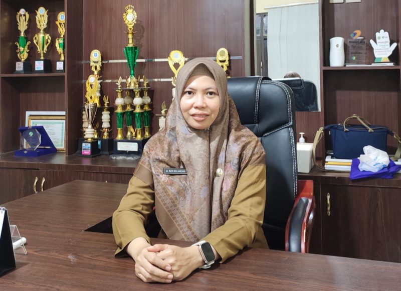 dr. Riza Wulandari Hariyani. Plg Kepala Puskesmas Rubaru 