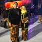 Suyani, S.Pi, Ketua TP PKK Pragaan bersama suami di momen hari Kartini