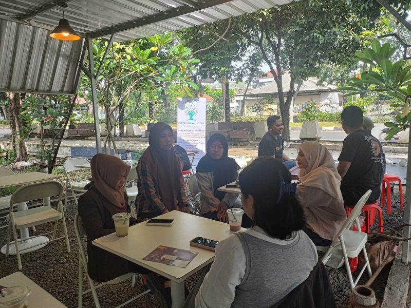 Kegiatan terapi Psychology di Sidoarjo