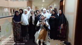 Kehangatan jamaah haji Sumenep rombongan. 22 kemoterapi 77 saat bersama Lia Istifhama