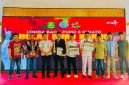 Para pemenang Lomba Pidato Bung Karno bersama Kerua IWO Sumenep dan para juri
