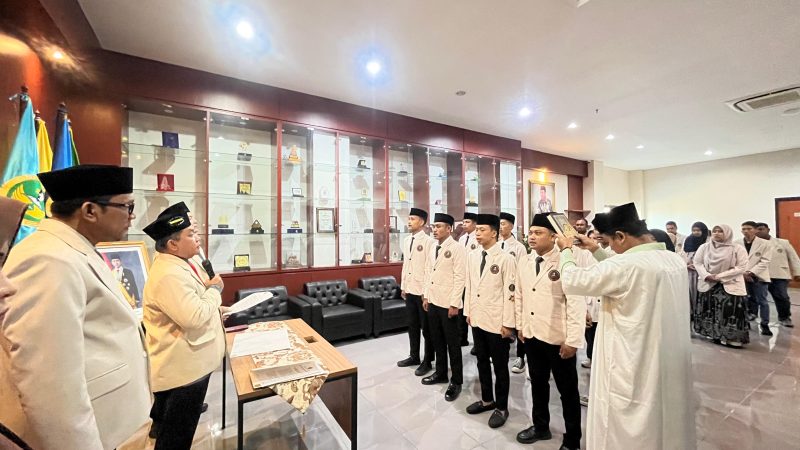 Pelantikan DPM dan BEM Uniba Madura