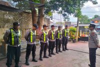 Kapolsek AKP Agus Sugito saat pimpin pengamanan pawai karnaval budaya