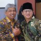 Bupati Trenggalek Moch Nur Arifin (kanan) bersama Sekda Edy Soepriyinto