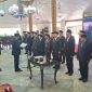 Bupati Sumenep Dr. H. Achmad Fauzi Wongsojudo saat mengambil sumpah janji Pejabat Administrator 
