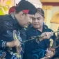 Bupati Sumenep Dr. H. Achmad Fauzi Wongsojudo saat di pameran Keris (dokumen)