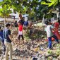 Kegiatan bersih-bersih BEM Universitas Annuqayah 