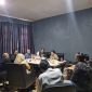 Dr. Agus Syabarrudin bersama Ketum dan Sekjen SMSI
