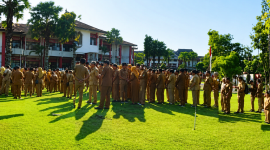 Para ASN di lingkungan Pemkab Sumenep saat mengikuti Apel Pagi