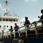 Petugas BNN. Bea Cukai dan Polda Kepri saat melakukan pengamanan Sabu cair