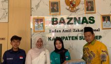 Mahasiswa UPI Sumenep serahkan donasi untuk Korban Gempa NTT ke Baznas Sumenep 