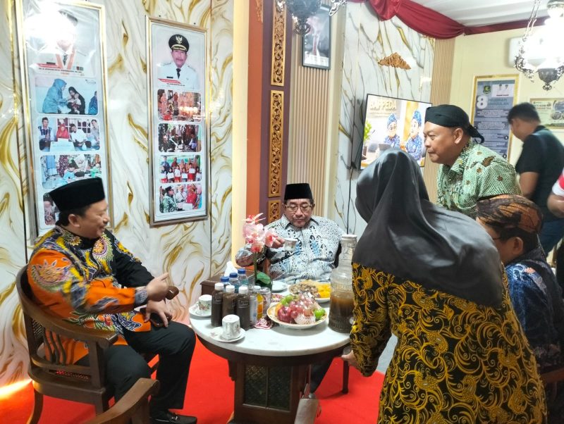Wabup Sumenep di stand Bappeda 