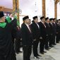 Proses pengambilan sumpah Pejabat Administrator dan pejabat pengawas 