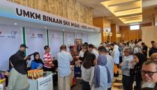 Produk UMKM Binaan PT KEI diserbu pengunjung saat berada di Yogyakarta