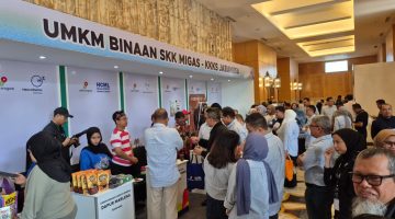 Produk UMKM Binaan PT KEI diserbu pengunjung saat berada di Yogyakarta