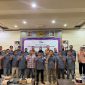 Pengurus dan Anggota SMSI Sumenep bersama Kadis PMD, Sekretaris Diskominfo serta sejumlah Ketua organisasi Media 