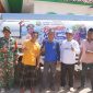 Dua dari kanan, Ketua Baznas Sumenep Ahmad Rahman bersama Warga Langsar dan Babinsa