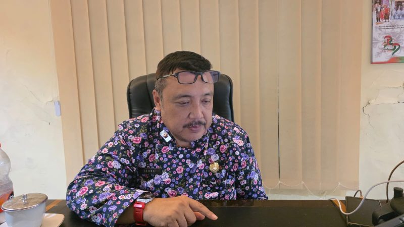 Drs. Achmad Dzulkarnain,  Kepala DPMD Sumenep 