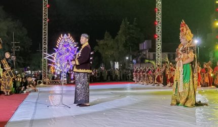 Prosesi Arya Wiraraja, Bupati Sumenep Dorong Kharisma Event Nusantara Jadi Panggung Promosi Budaya Daerah