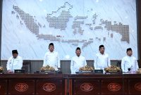 Dua dari kiri, Ketua DPRD Sumenep 