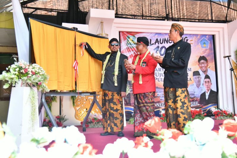 Bupati Fauzi resmi launching 1001 Puisi 