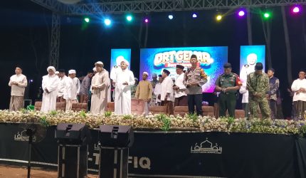 Ribuan Jemaah Padati DRT Gemar Bersholawat di Banasare, UMKM Lokal Ikut Ketiban Berkah